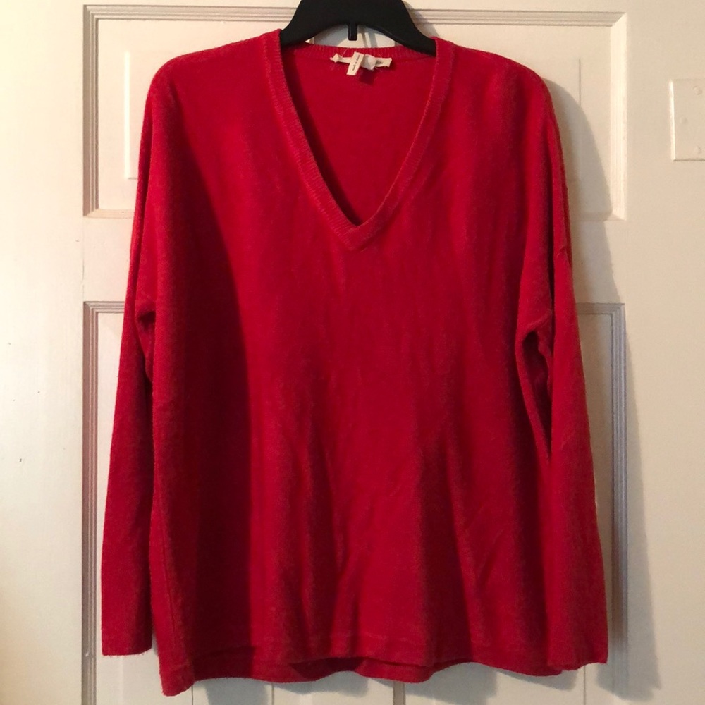 BCBGeneration red sweater size XS/S